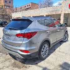2017 Hyundai Santa Fe Sport 2.4l 4cyl, no accidents, 19 service - Photo 8