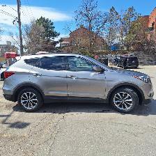 2017 Hyundai Santa Fe Sport 2.4l 4cyl, no accidents, 19 service - Photo 9