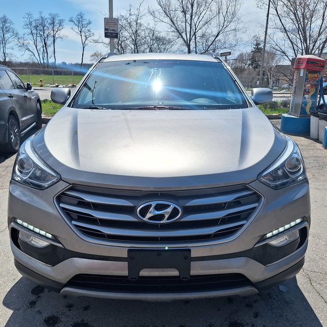 2017 Hyundai Santa Fe Sport 2.4l 4cyl, no accidents, 19 service - Photo 11