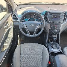 2017 Hyundai Santa Fe Sport 2.4l 4cyl, no accidents, 19 service - Photo 15