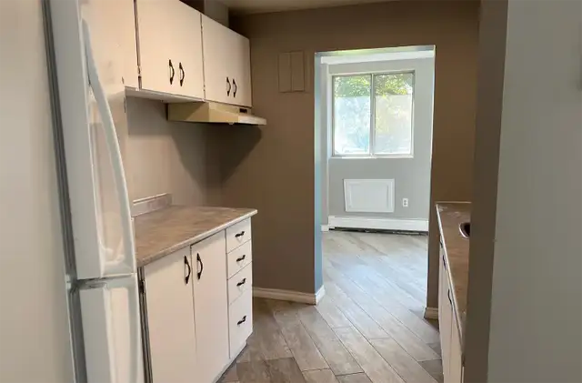 Riverview Towers - 3 Bedroom for Rent in Wallaceburg - Photo 4