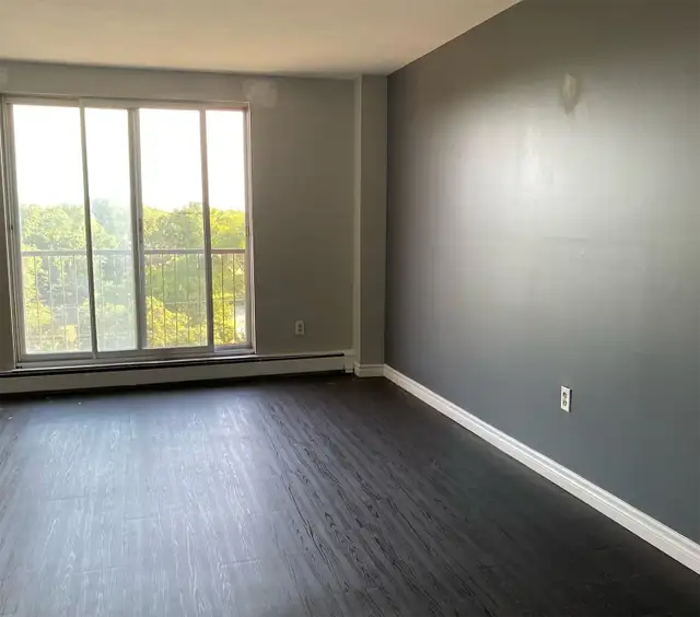 Riverview Towers - 3 Bedroom for Rent in Wallaceburg - Photo 7