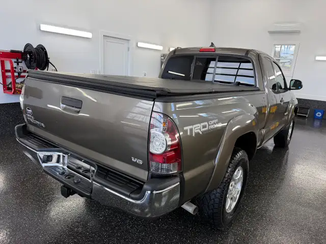 2012 Toyota Tacoma TRD Off-Road 4X4 - Photo 3