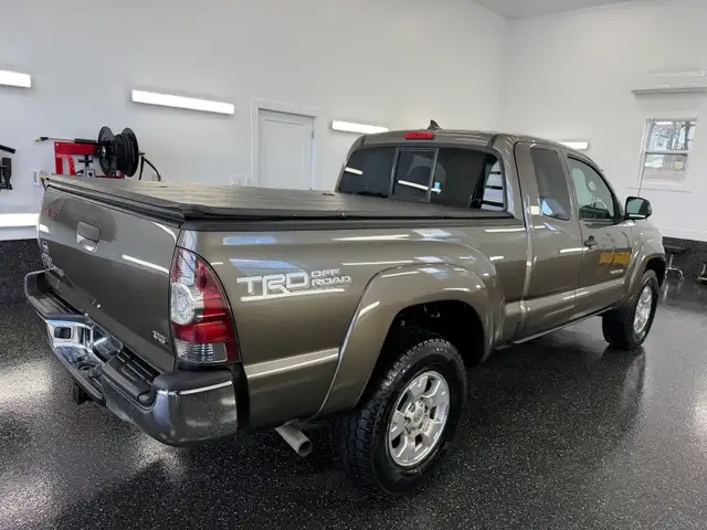 2012 Toyota Tacoma TRD Off-Road 4X4 - Photo 4