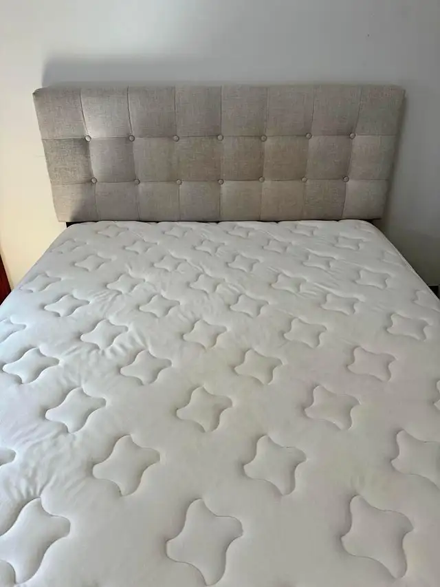 King Mattress Strong Support With Soft Comfort Top - Photo 2