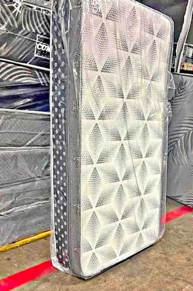 Double Mattress Medium Soft Comfort With Stability