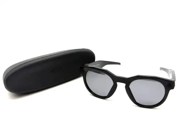 Oakley Meta HSTN Smart AI Glasses – Black /Prizm Black Polarized