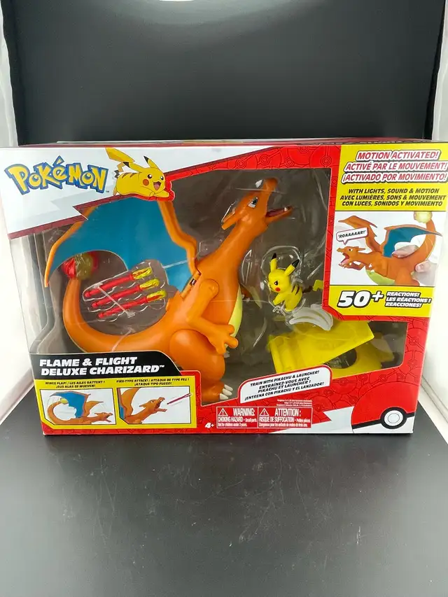 POKÉMON FLAME AND FLIGHT DELUXE CHARIZARD