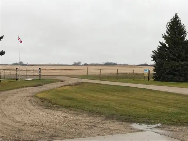 AGRICULTURAL PARTS DEPOT OPERATOR (MB) - Photo 8