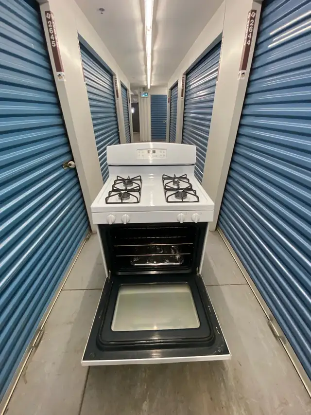 GE WHITE GAS RANGE - Photo 10