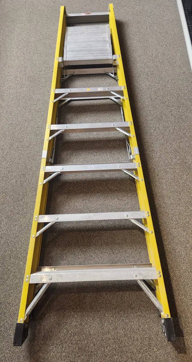 Assorted Ladders: Featherlite, Louisville, Werner, Mastercraft - Photo 8