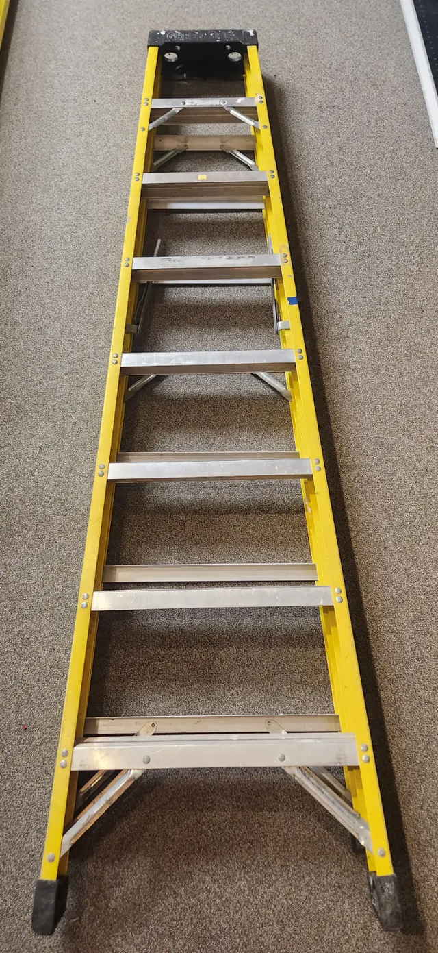 Assorted Ladders: Featherlite, Louisville, Werner, Mastercraft - Photo 9