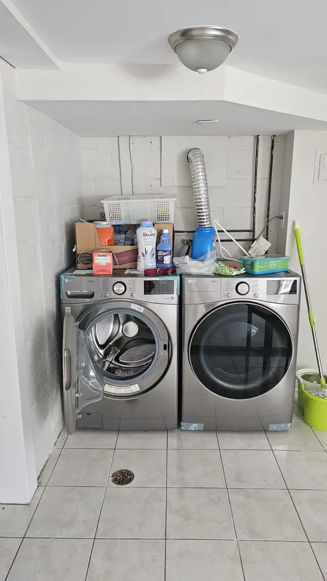 Markham Basement for Rent - Photo 6