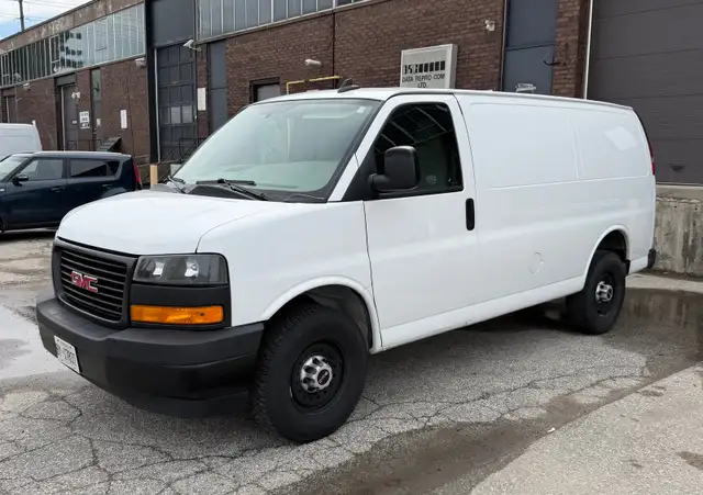 SUPER CLEAN 2023 GMC Cargo Van
