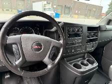 SUPER CLEAN 2023 GMC Cargo Van - Photo 3