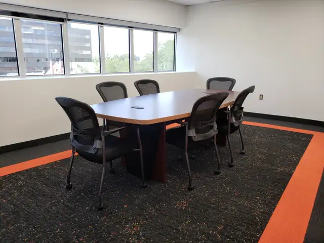 Private Office on our Penthouse Floor, Expansive Niagara Views - Photo 8