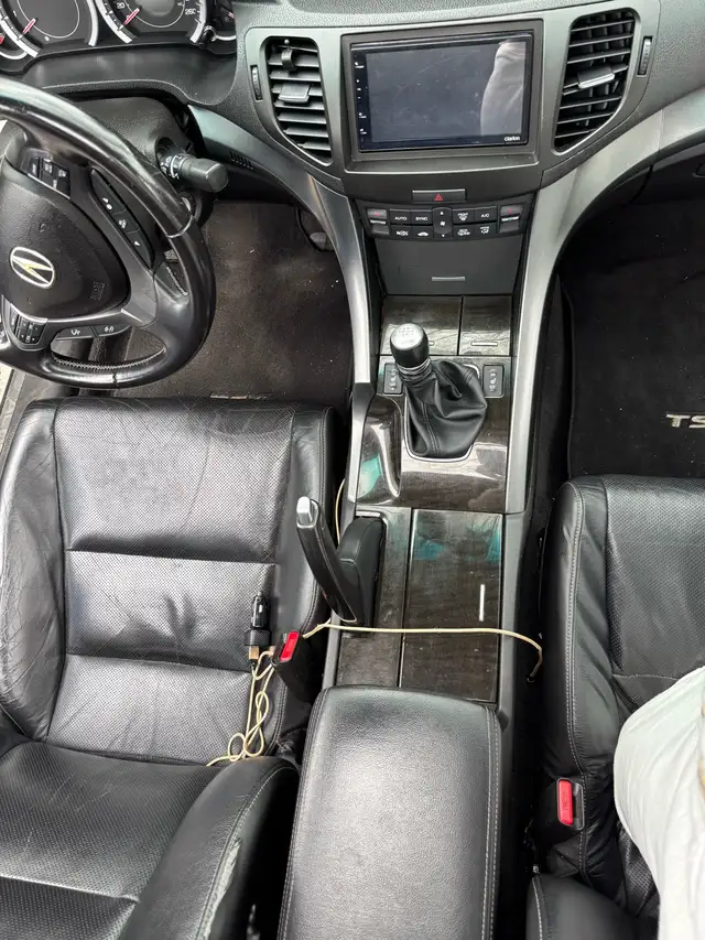 Acura TSX – Clean Manual – 190,000 KM – New Parts   Tires - Photo 9