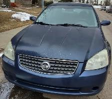 Rusty 2005 Nissan Altima SE V6