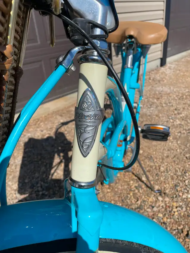 Electra Bicycle - Photo 4