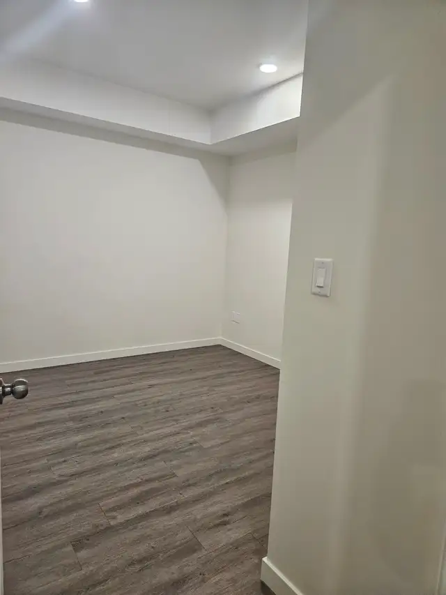 Spacious Two-Bedroom Suite For Rent - Photo 3