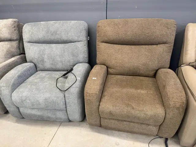 Sealy fabric power reclining lift chair