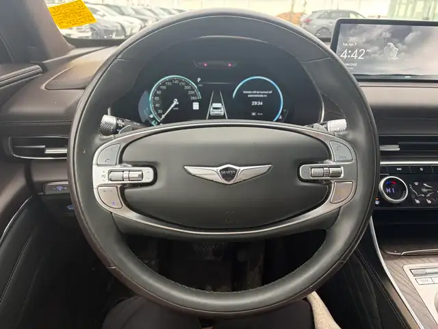2024 Genesis GV80 3.5T Prestige AWD • 360 Camera • Head Up Displ - Photo 12