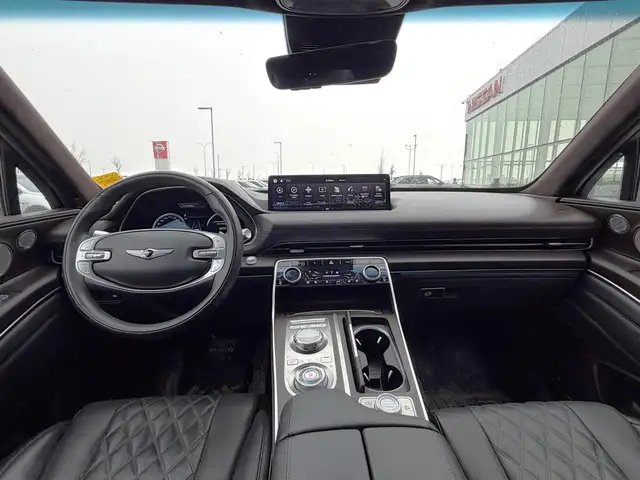 2024 Genesis GV80 3.5T Prestige AWD • 360 Camera • Head Up Displ - Photo 20