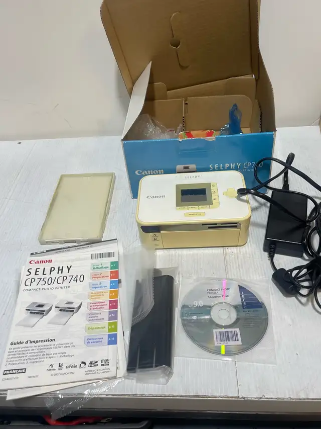 Canon Selphy CP740 compact photo printer - Photo 2