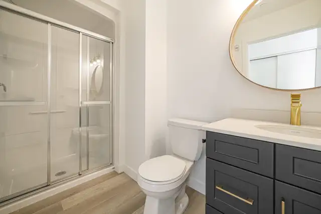 Stunning 1 Bedroom Apartment! Available June 1st! - Photo 5