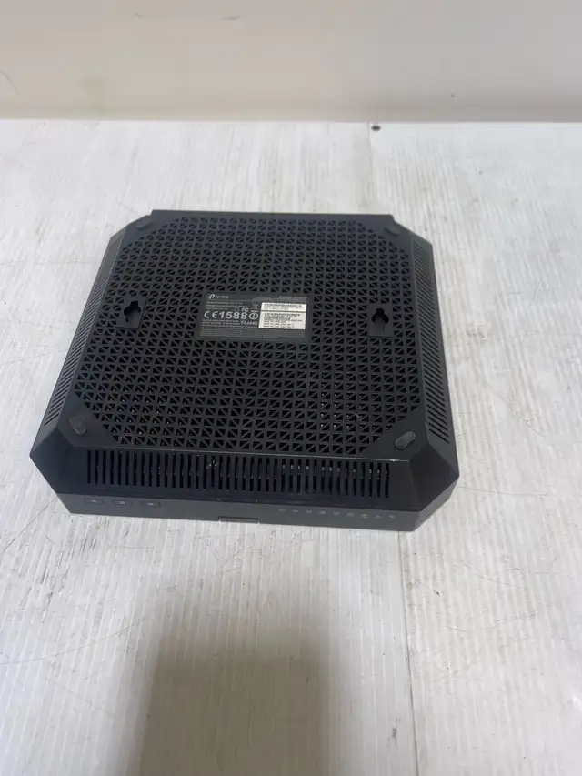 TP-Link AX6600 Tri-Band Wi-Fi 6 Router - Photo 2