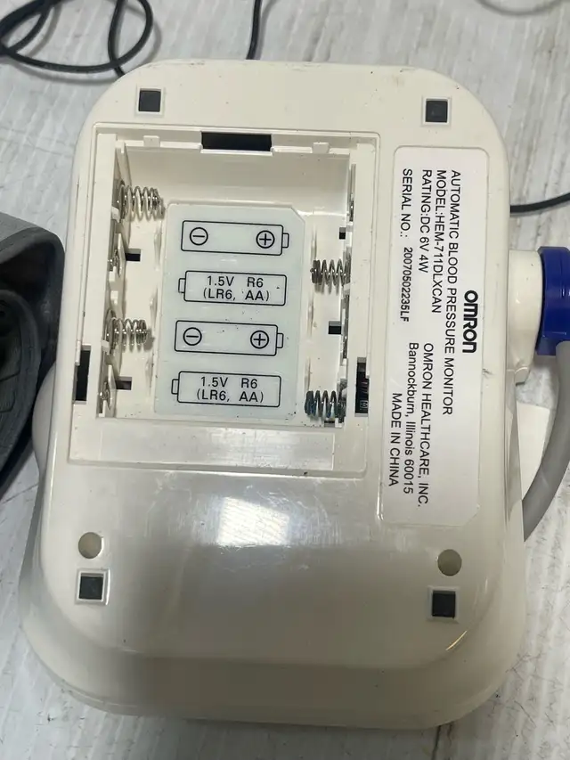 Omron Blood Pressure Monitor - Photo 5