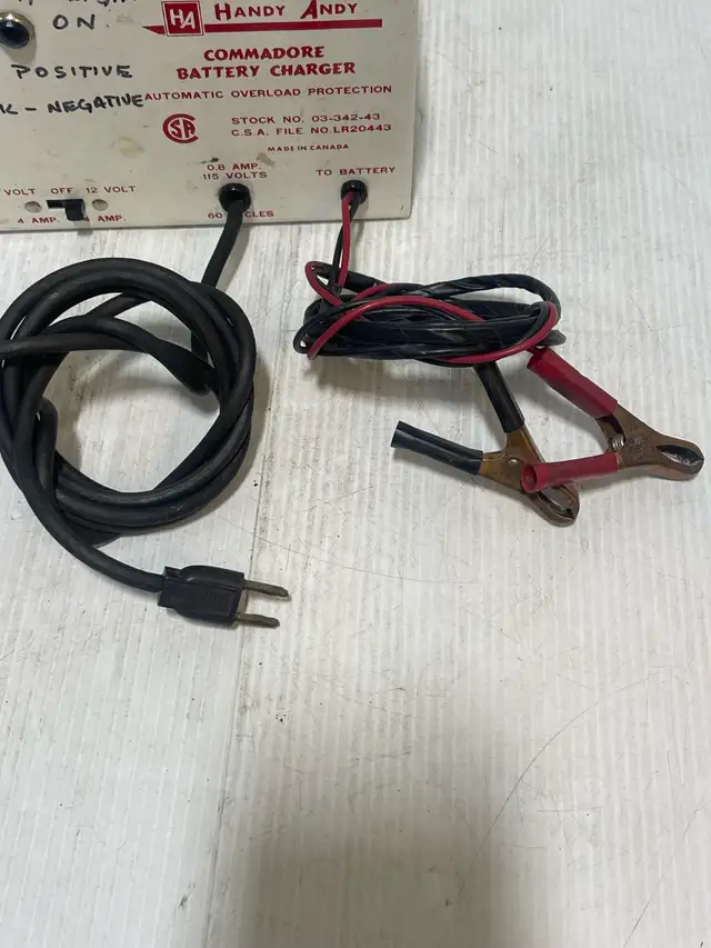 Handy Andy Battery Charger - Photo 3