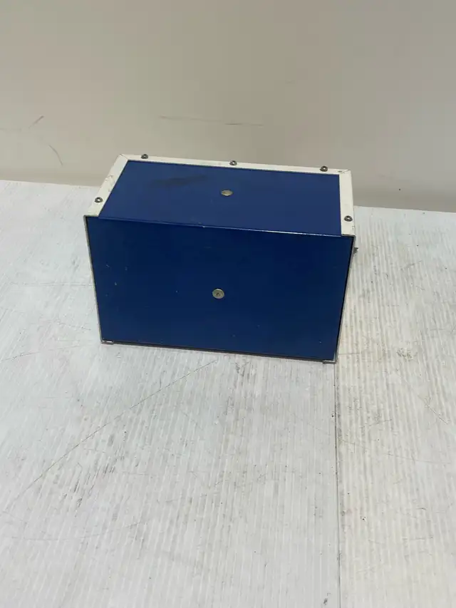 Handy Andy Battery Charger - Photo 5