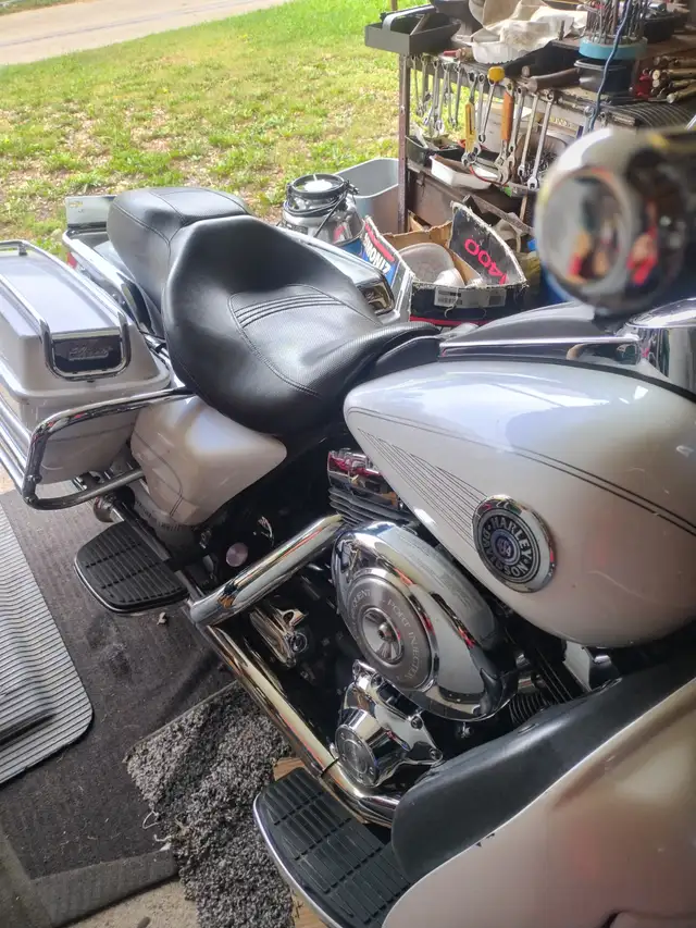 Motorcycle For Sale - Harley Davidson - Photo 2