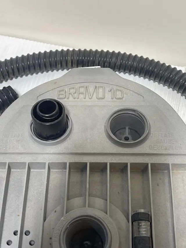 Bravo 10 Foot Pump great for inflatables - Photo 3