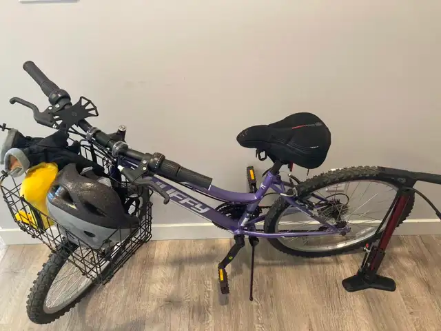 Almost New Bicycle for Sale – $180 (Includes All Accessories)