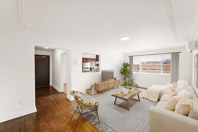 SPACIOUS 2 Bedroom Apartment! Move In Ready!