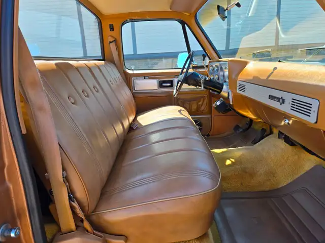 1980 Chevrolet C10 C1500 / RCSB / RWD 350ci Vortec Crate Engine - Photo 24