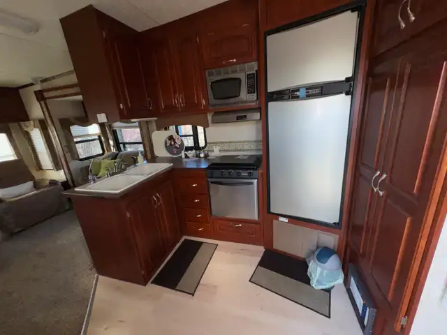 -Roulotte à vendre 12000$ Keystone Sportmen 32 pieds - Photo 8