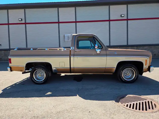 1980 Chevrolet C10 C1500 / RCSB / RWD 350ci Vortec Crate Engine - Photo 11