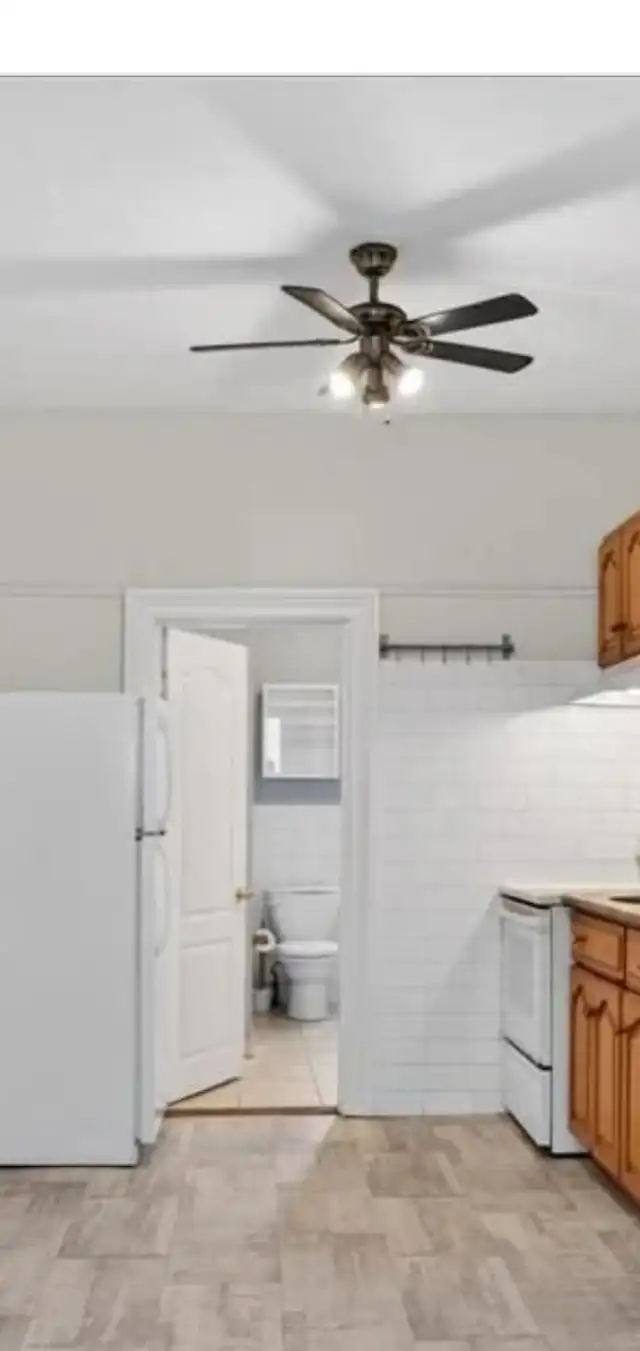 2 Bedroom with office for rent, Lindsay - Photo 5