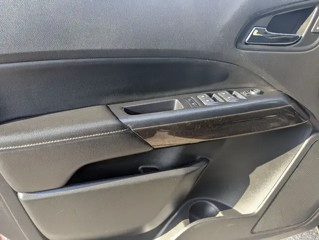 2020 GMC Canyon 4WD SLE WITH 3.6L V6! - Photo 12