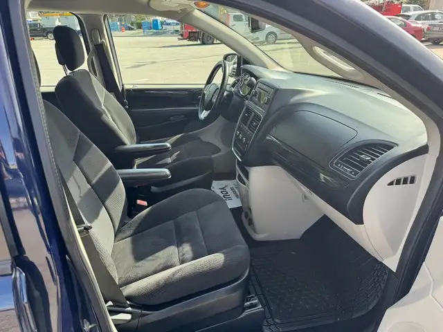 2014 Dodge Grand Caravan SE - Photo 10