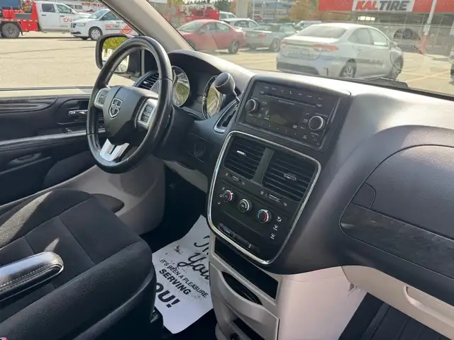 2014 Dodge Grand Caravan SE - Photo 11