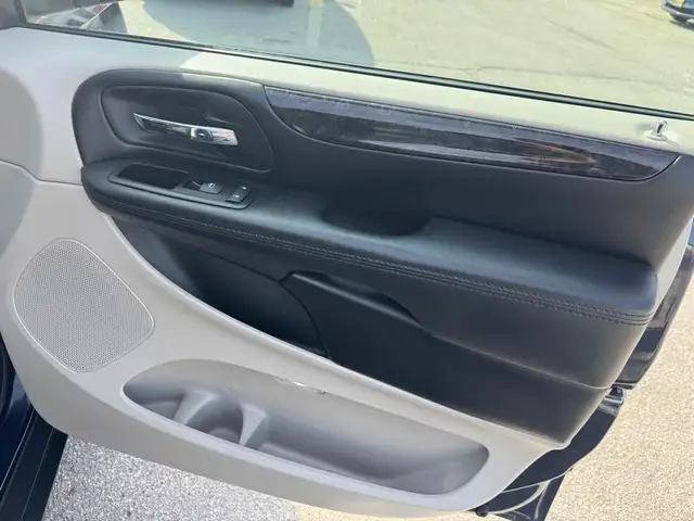 2014 Dodge Grand Caravan SE - Photo 12