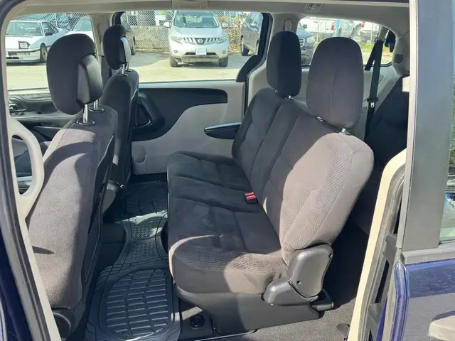 2014 Dodge Grand Caravan SE - Photo 17