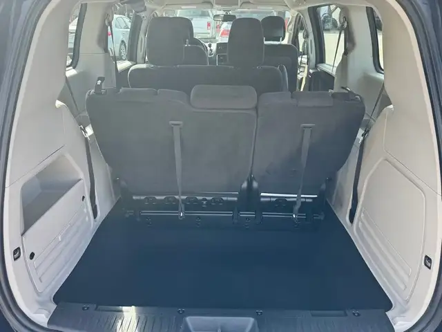 2014 Dodge Grand Caravan SE - Photo 18