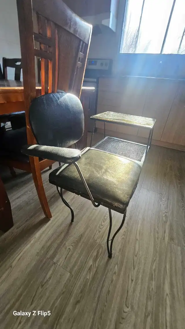 Table banc téléphone vintage en fer - Photo 3