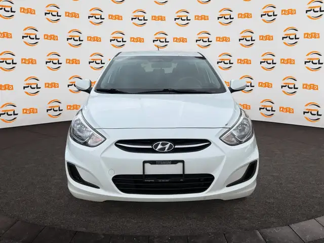 2016 Hyundai Accent - Photo 2