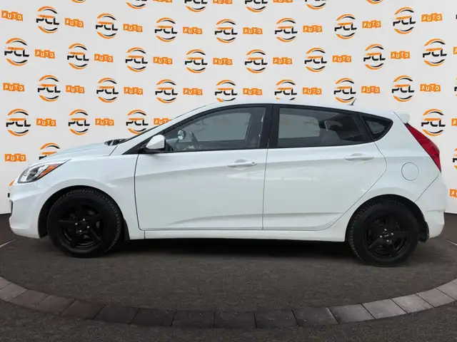 2016 Hyundai Accent - Photo 4